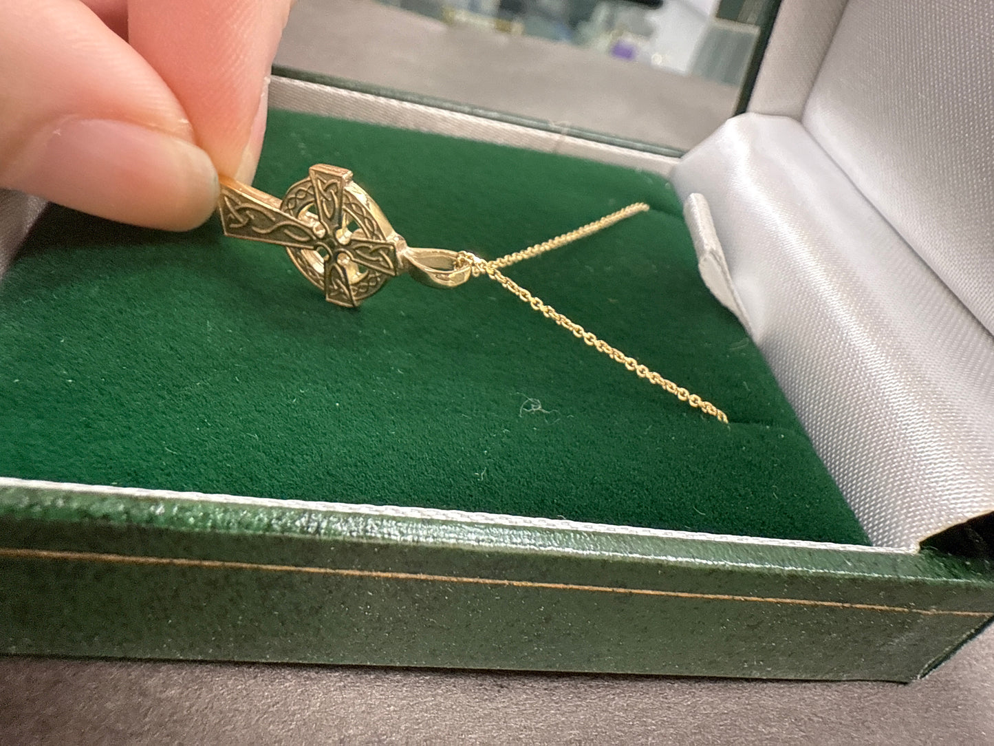 10K Double Sided medium Celtic Cross C201 Fado