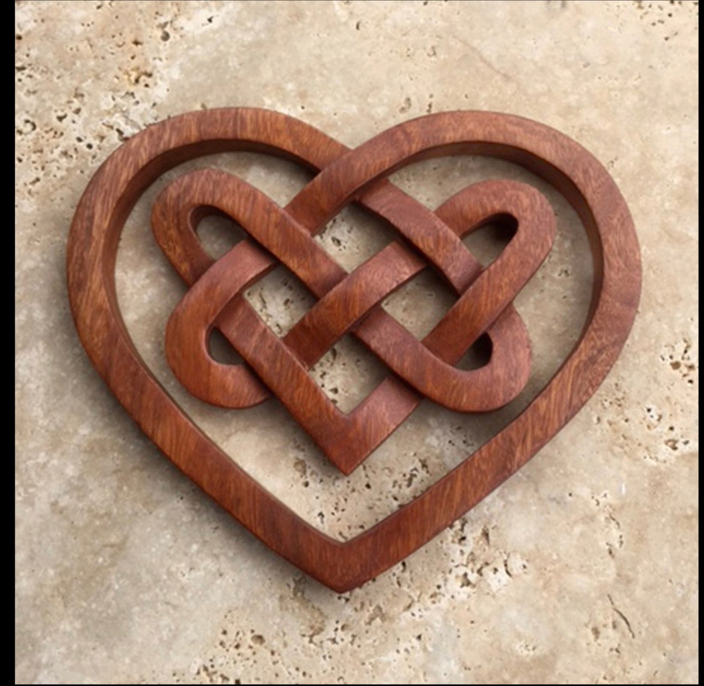 TK-01-2 Celtic Three Heart Knot