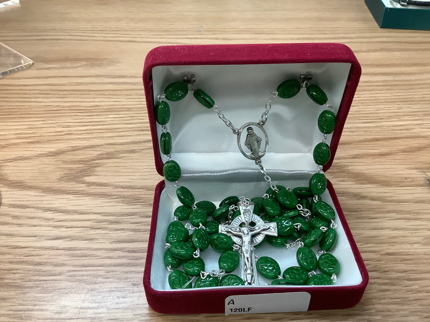 6x8MM Oval Shamrock bead Rosary 120DF