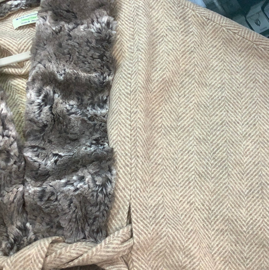 Belted Cape with Faux Fur Trim #Delfi