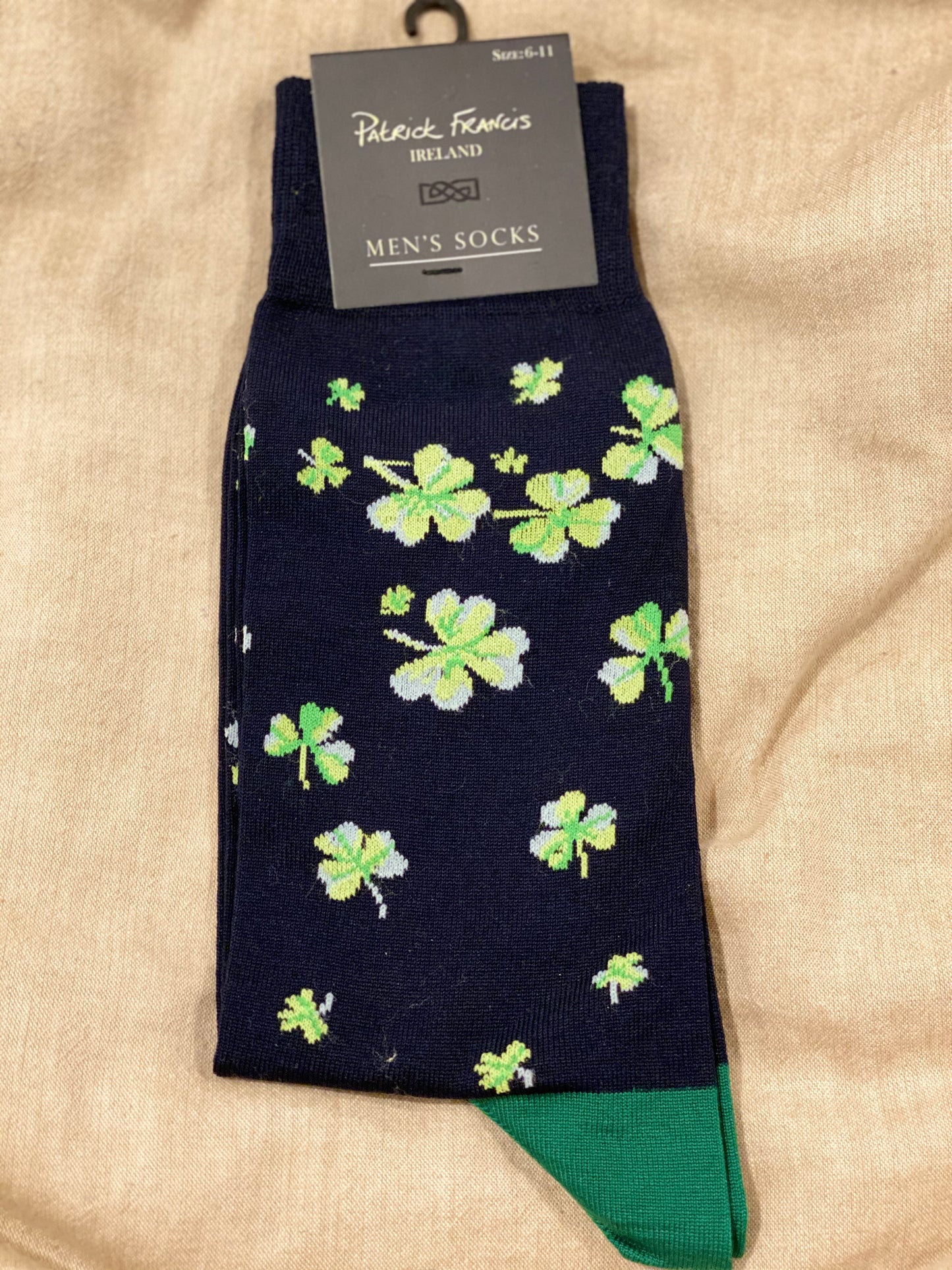 Mens Dress shamrock socks PF7399