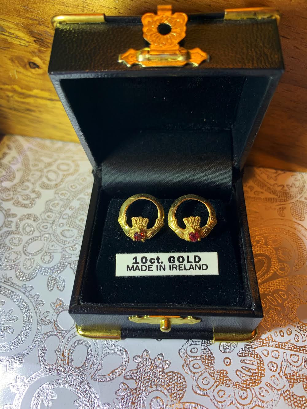10K Gold Claddagh Earrings