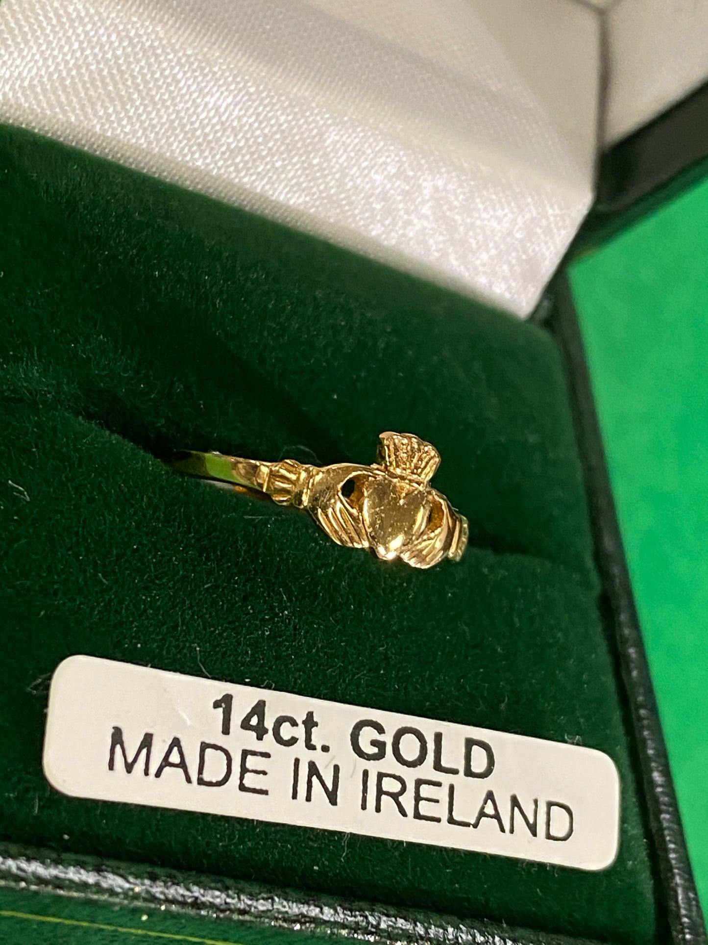 14k Facet Small petite Claddagh ring #226