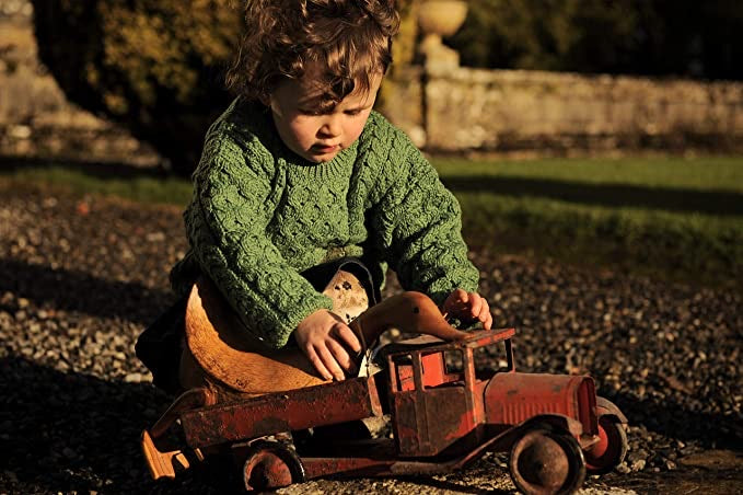 Children’s Aran crew neck A761