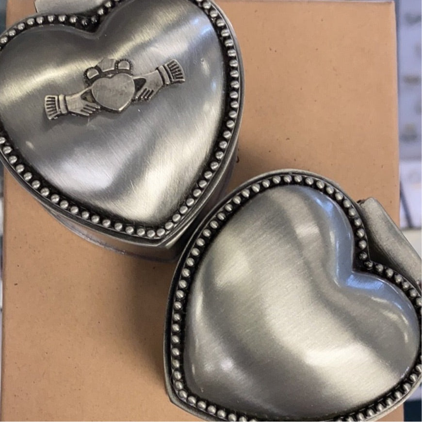 Heart shaped jewelry box 2028