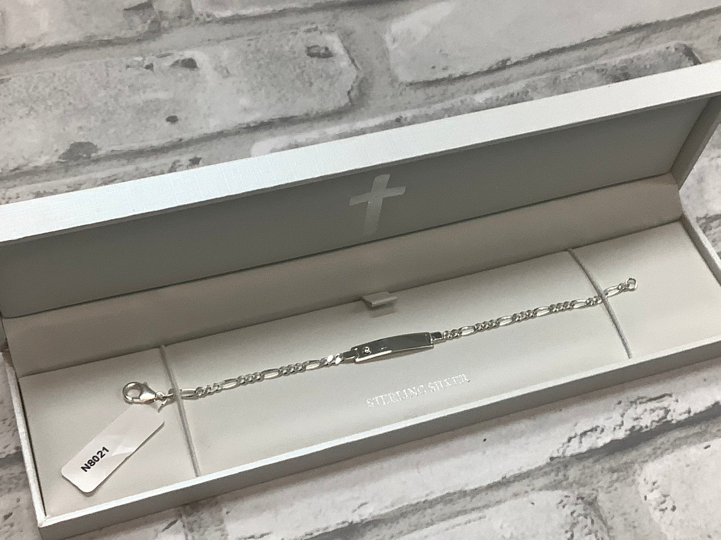 Child ID bracelet with stone N8021