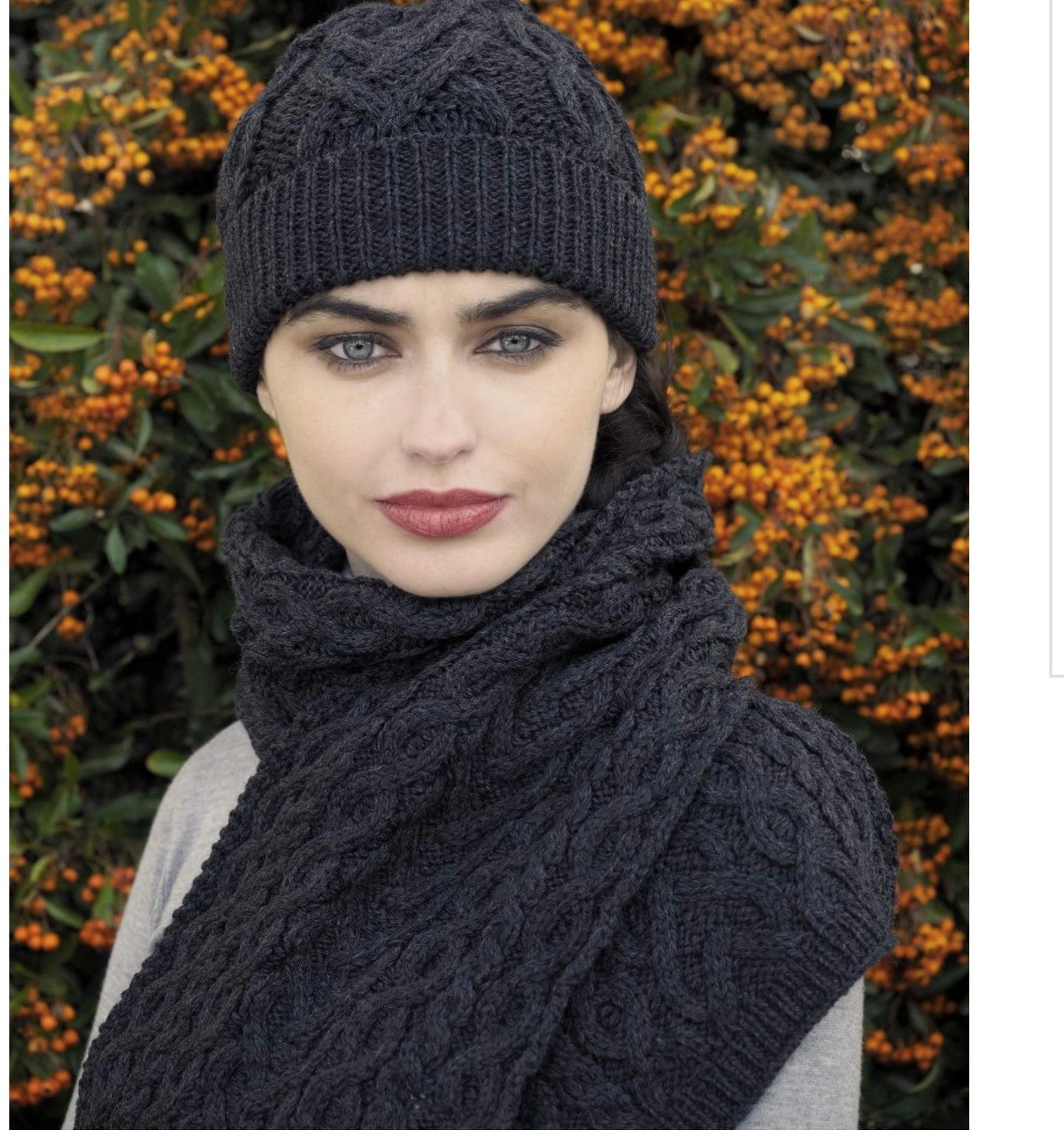 SUPER SOFT HEART DESIGN HAT X4942 SCARF X4942