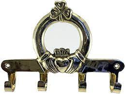 Claddagh brass key hook skr12