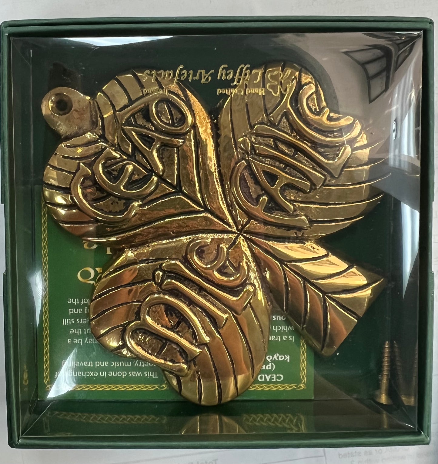 Cead mile failte shamrock brass plaque