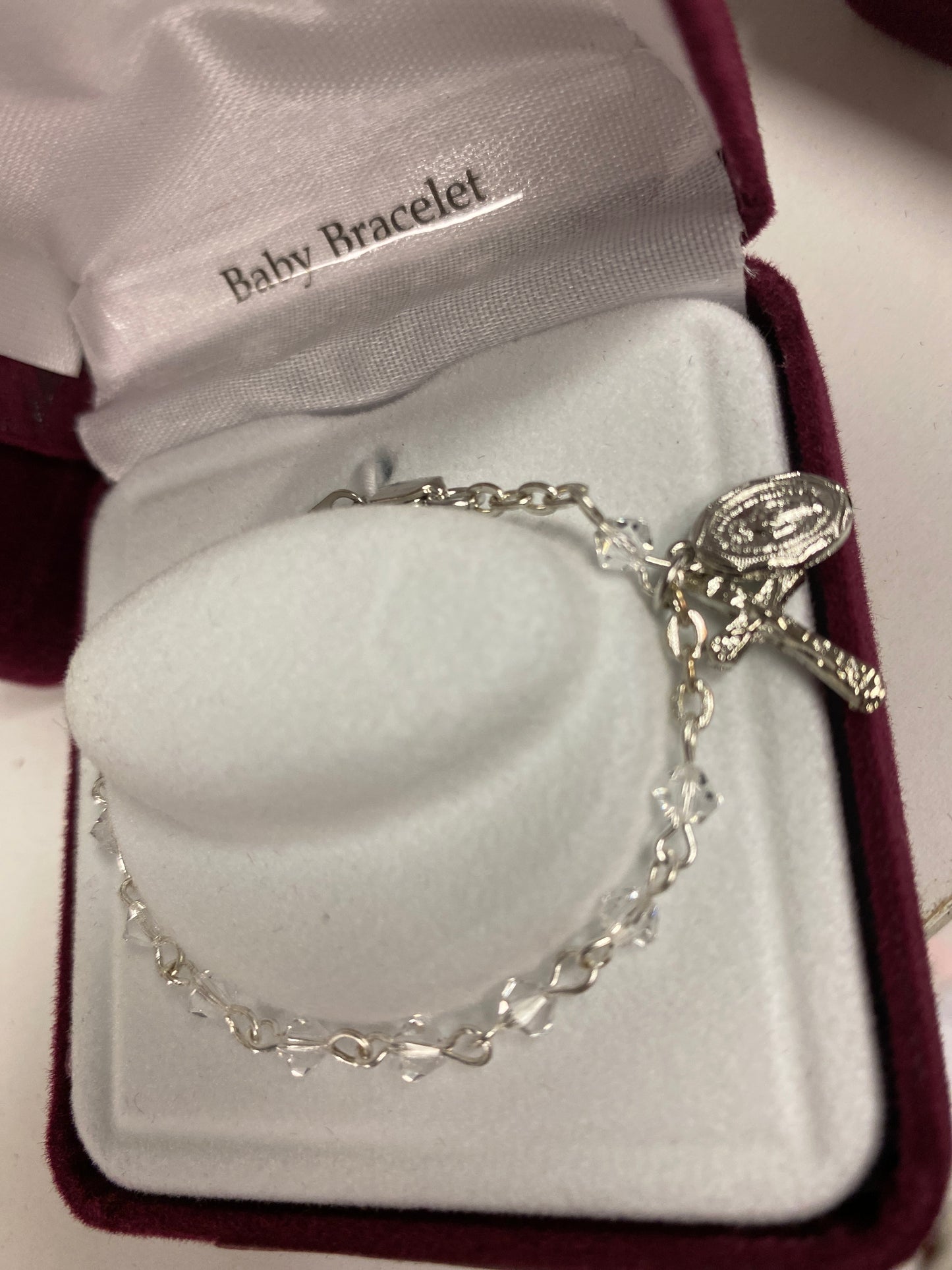 Child’s clear beads rosary bracelet BR126D