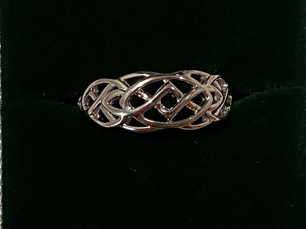 Anu Celtic Ring sterling silver with rhodium plated A3018