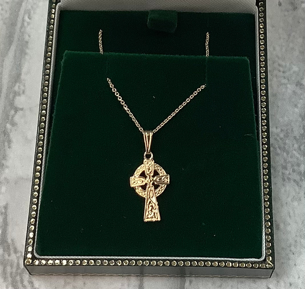 14k Double sided Celtic cross small MA56DS