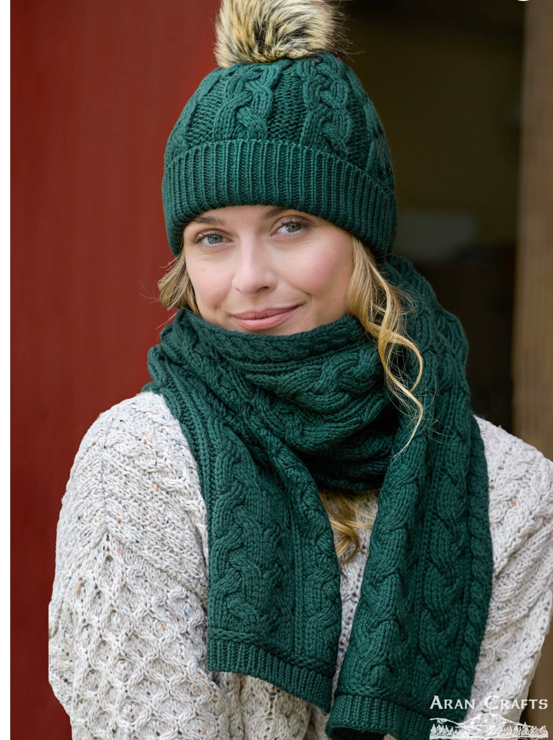 CHUNKY CABLE KNIT SCARF X4855 Cedar