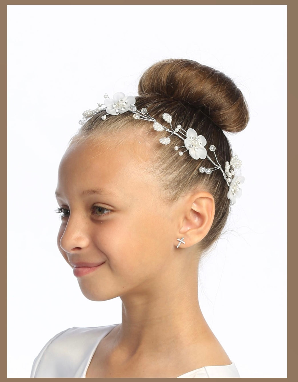 Floral headpiece with rhinestones and pearl accents T-306