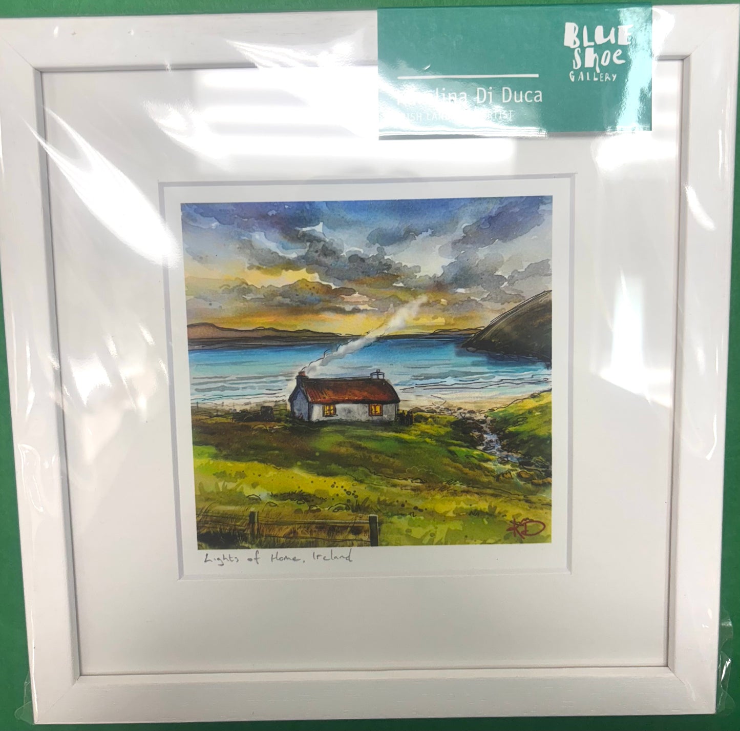 Small Frame 22x22 cm