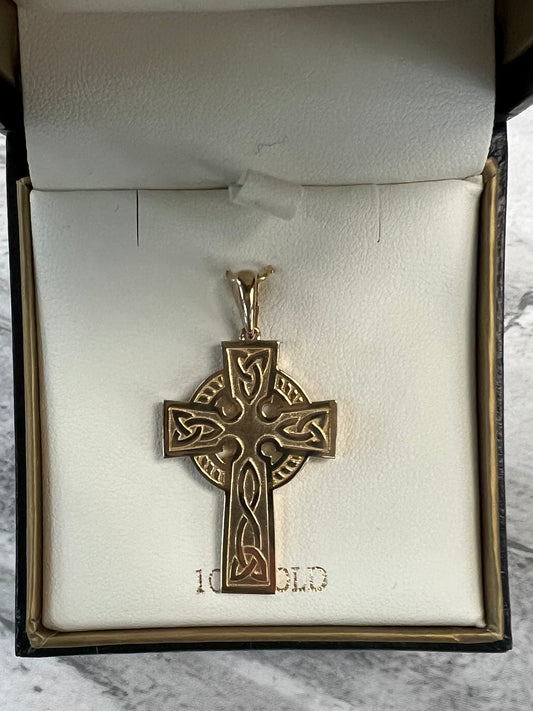10K HEAVY DOUBLE SIDED MANS CROSS CHARM S80772