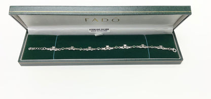 Fado Sterling Silver Claddagh Bracelet with Green Stones BT118