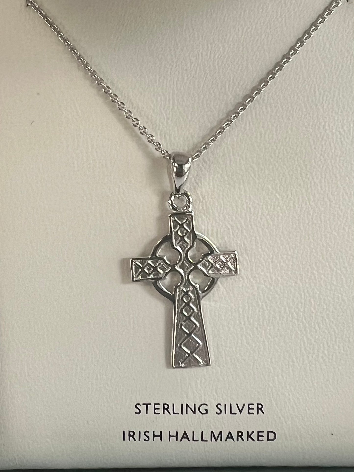 Sterling silver small Celtic cross A6016 ANU