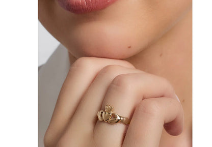 14K GOLD MAIDS CLADDAGH RING S2542 Solvar