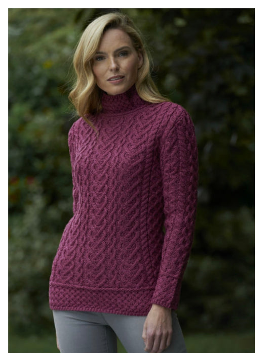 THE HEARTS HIGH NECK SWEATER C4767