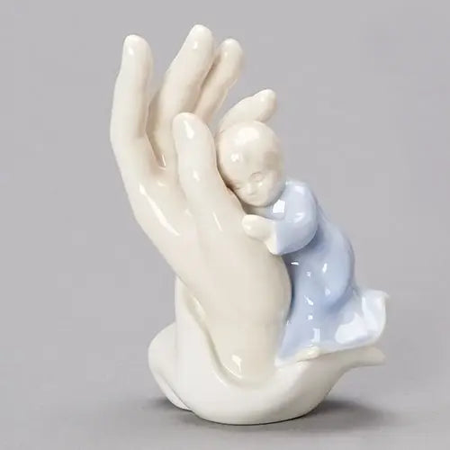 Valencia Palm Figure