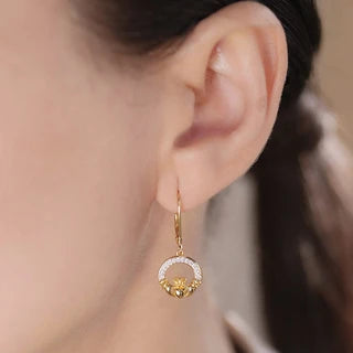 14KT Gold Vermeil Drop Claddagh Earring Studded with White Cubic Zirconias

SKU:
GV31