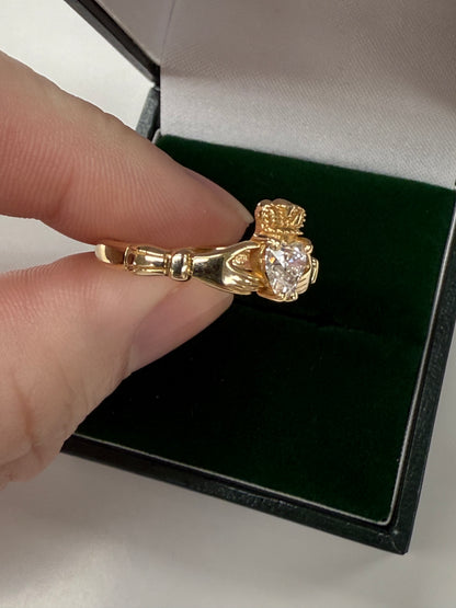 14K Claddagh with Diamond by Fado R502 6.5
