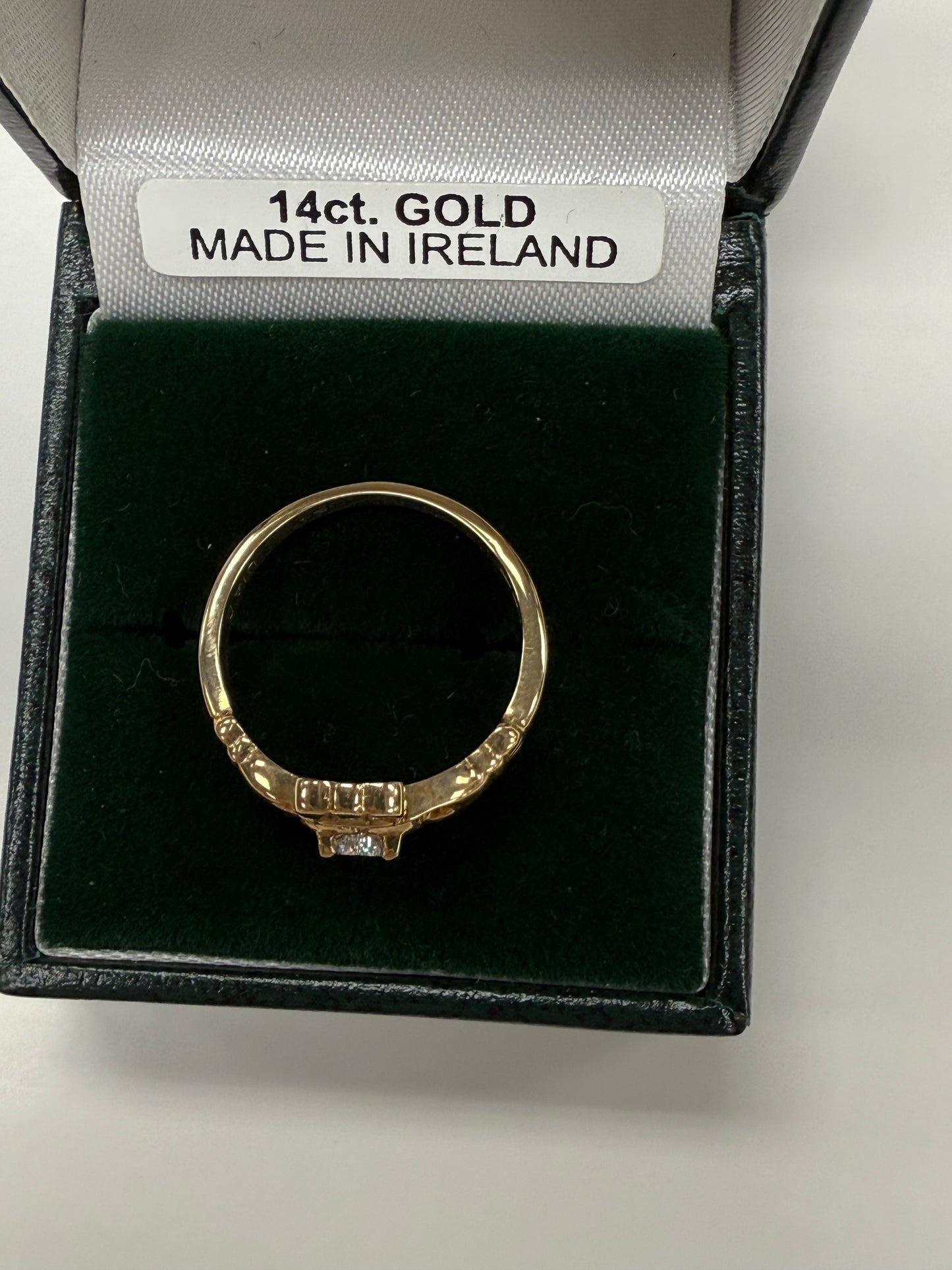 14k Claddagh with Diamond by Fado R318 size 7