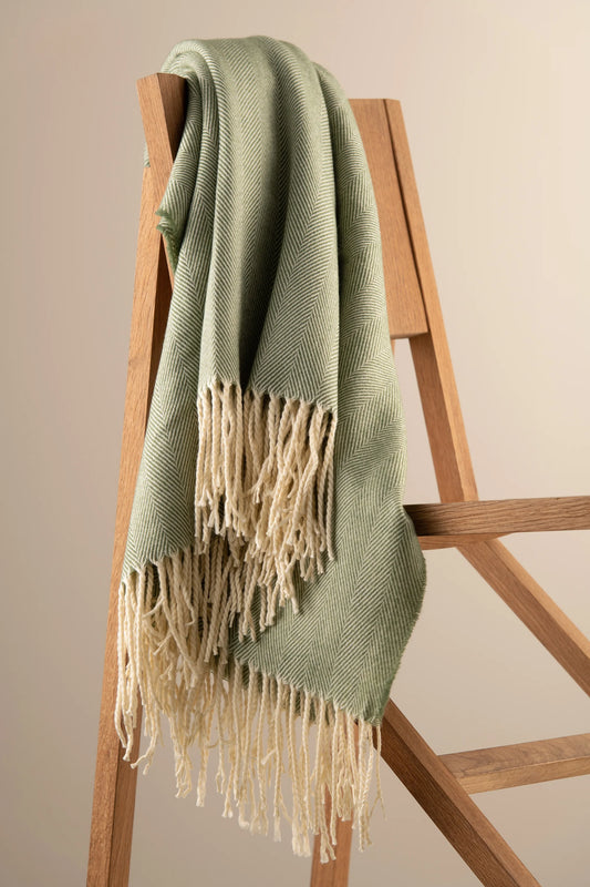 Herringbone Throw - Forest Green GTX75