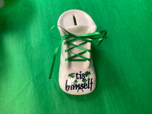 Tis himself Shoe bank / Tis Herself Shoe bank