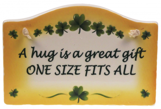 BOXED PROVERB WALL PLAQUE – A HUG IS A GREAT GIFT 20405