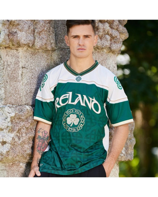Ireland Celtic USA Football Top In Green & Cream R3105