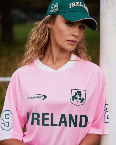 Ireland Crest Performance Top In Pink & White R4082