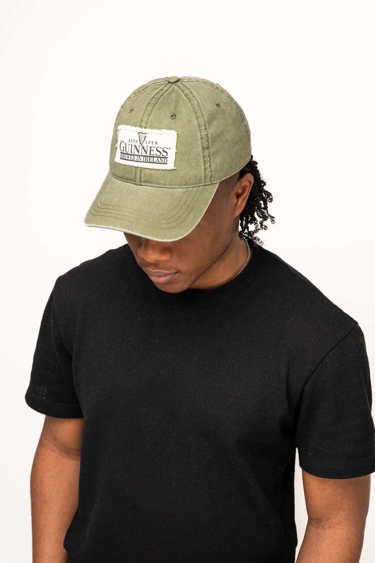 GUINNESS OLIVE GREEN PATCH CAP GN9039