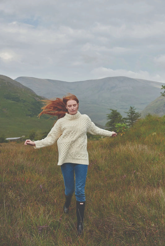 Skellig Ladies Oversized Aran Sweater - Cream B303