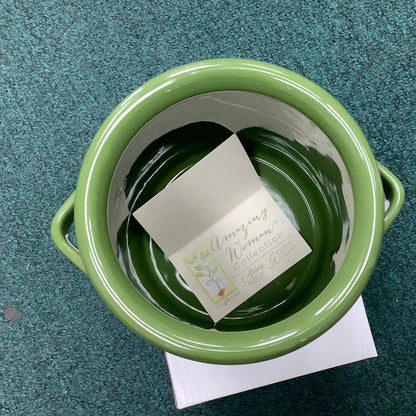 Recipe for amazing woman utensil holder