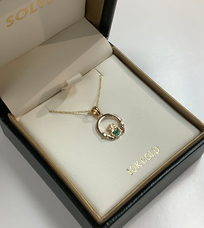 10K Claddagh with Emerald heart S47025