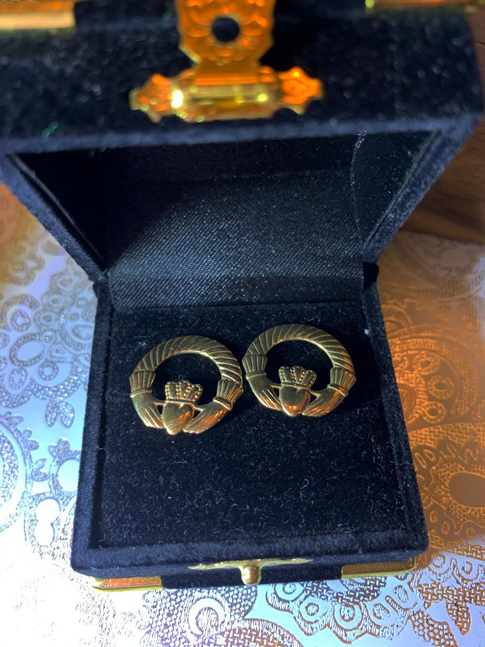 14K Gold Claddagh Earrings