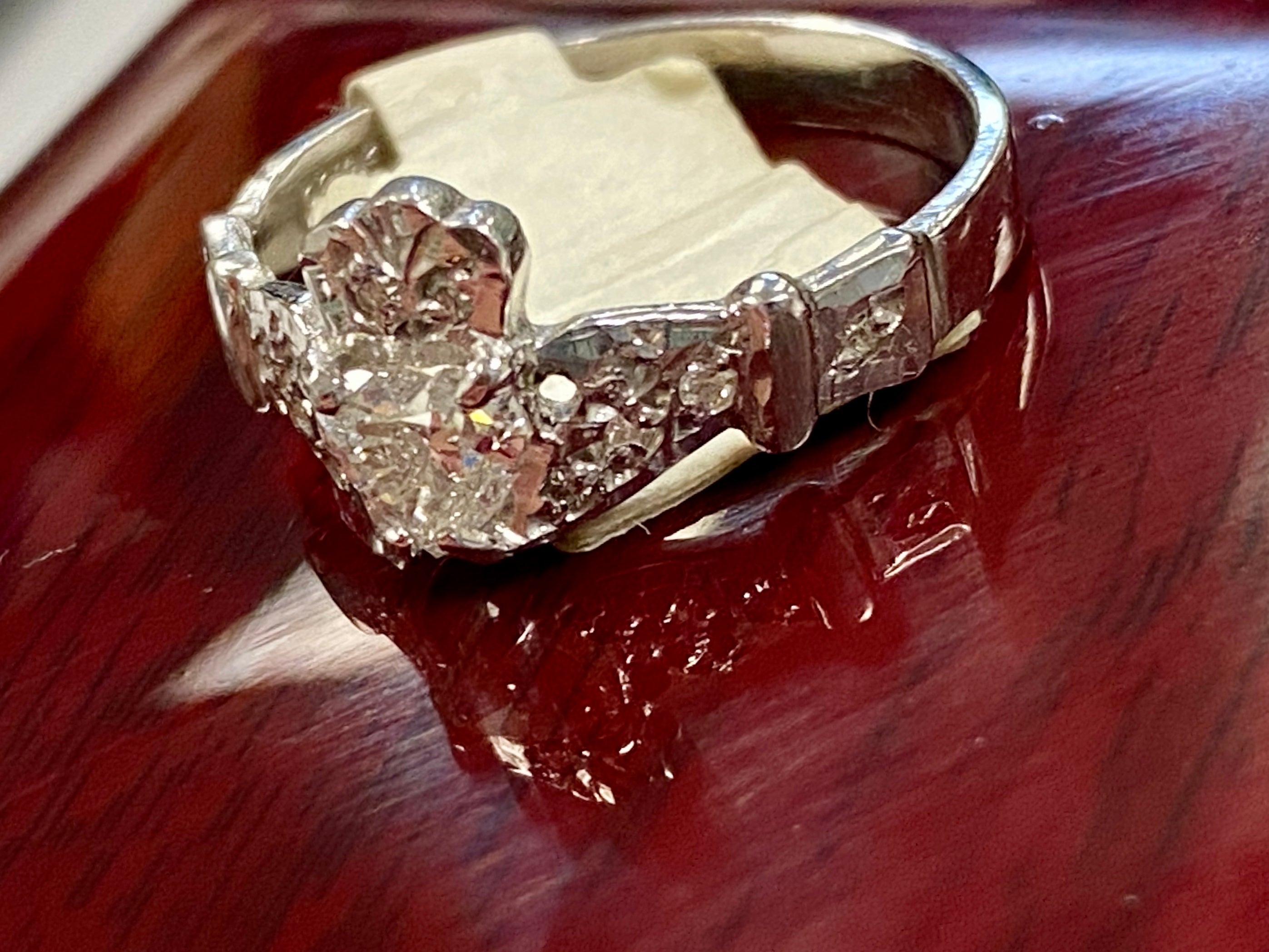Gold Ladies Wedding Ring Set