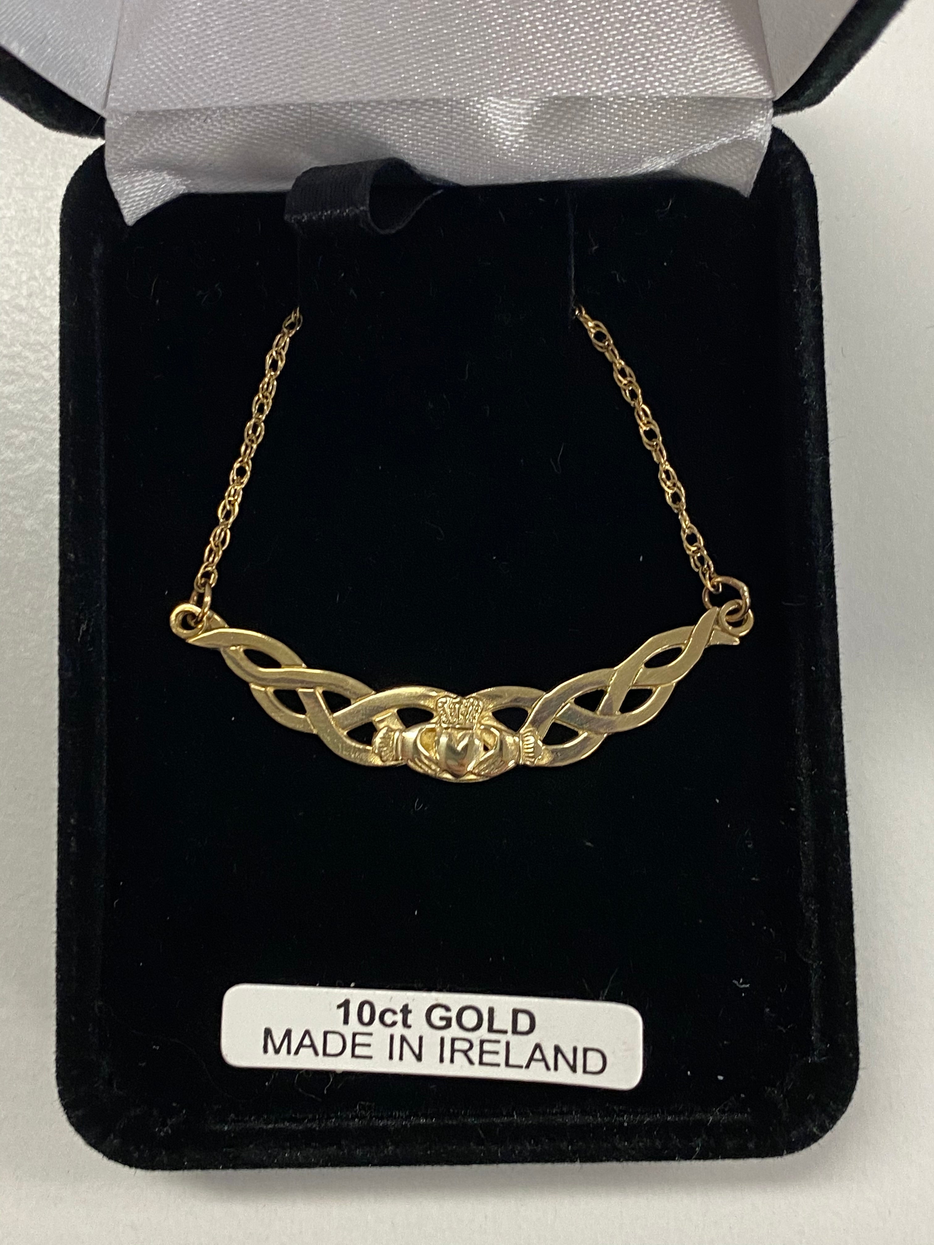 Gold Claddagh Pendant with Celtic Weave