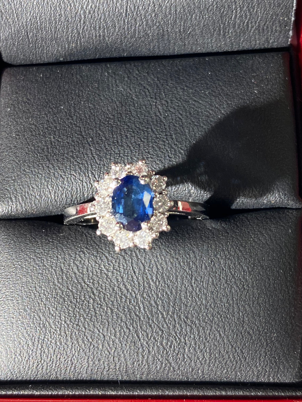 18k princess Diane style sapphire ring
