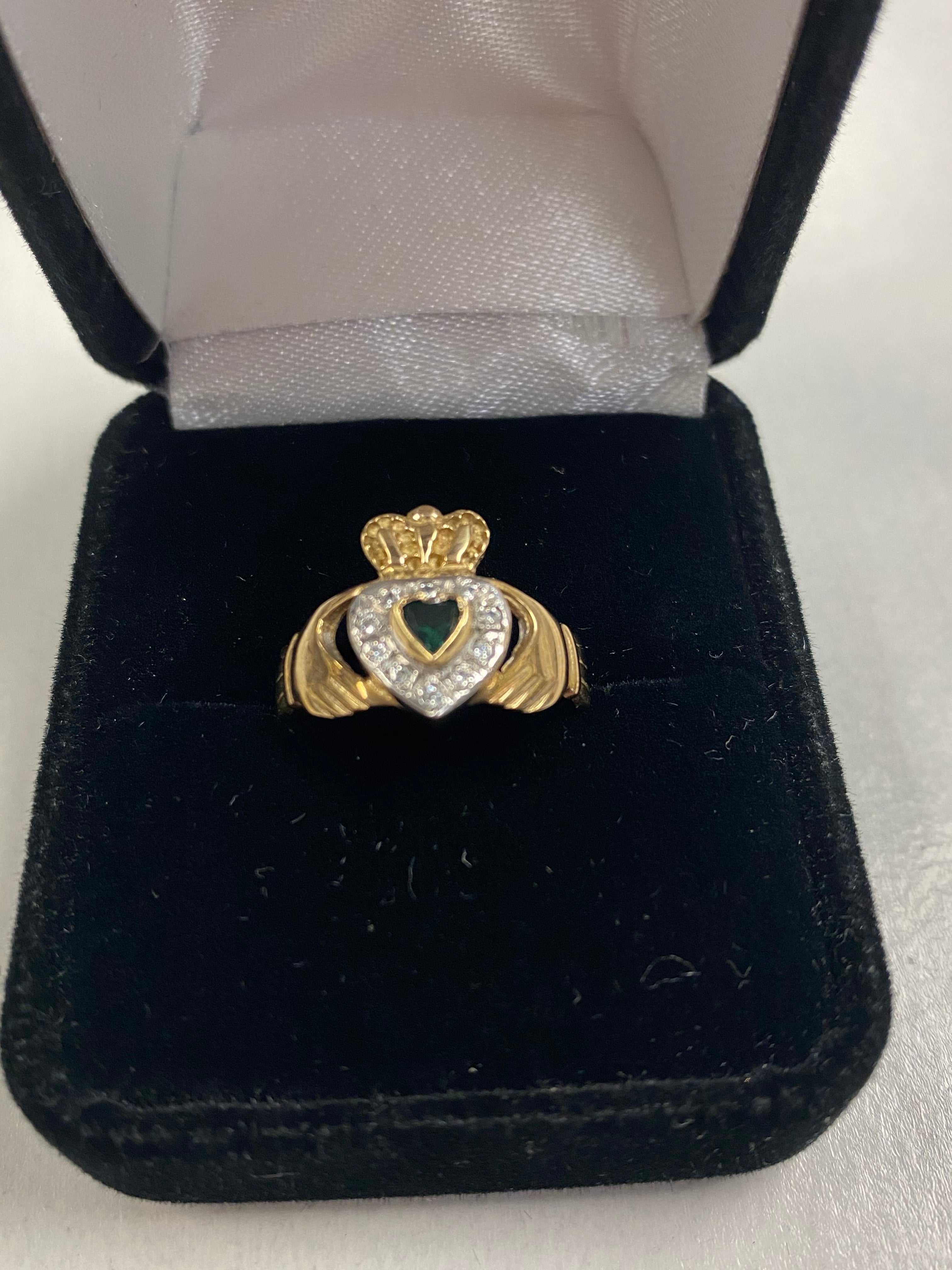 Gold Claddagh Pendant with Synthetic Emerald