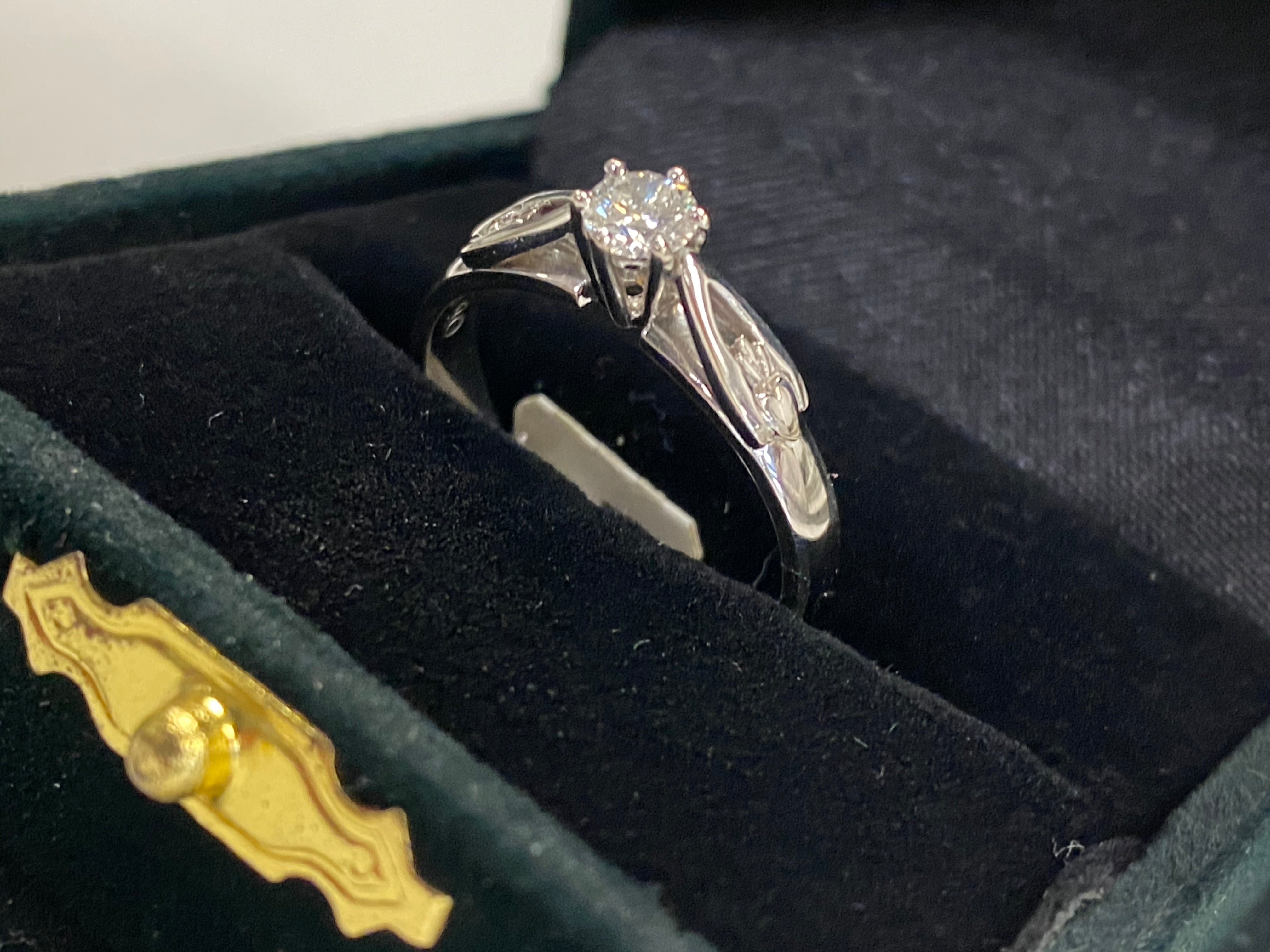 .25ct diamond engagement ring size 7