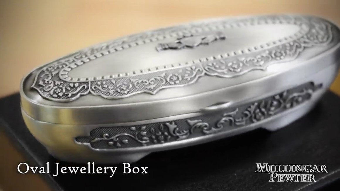 Oval Claddagh Jewellery Box Small
