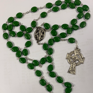 Green shamrock rosary #327R