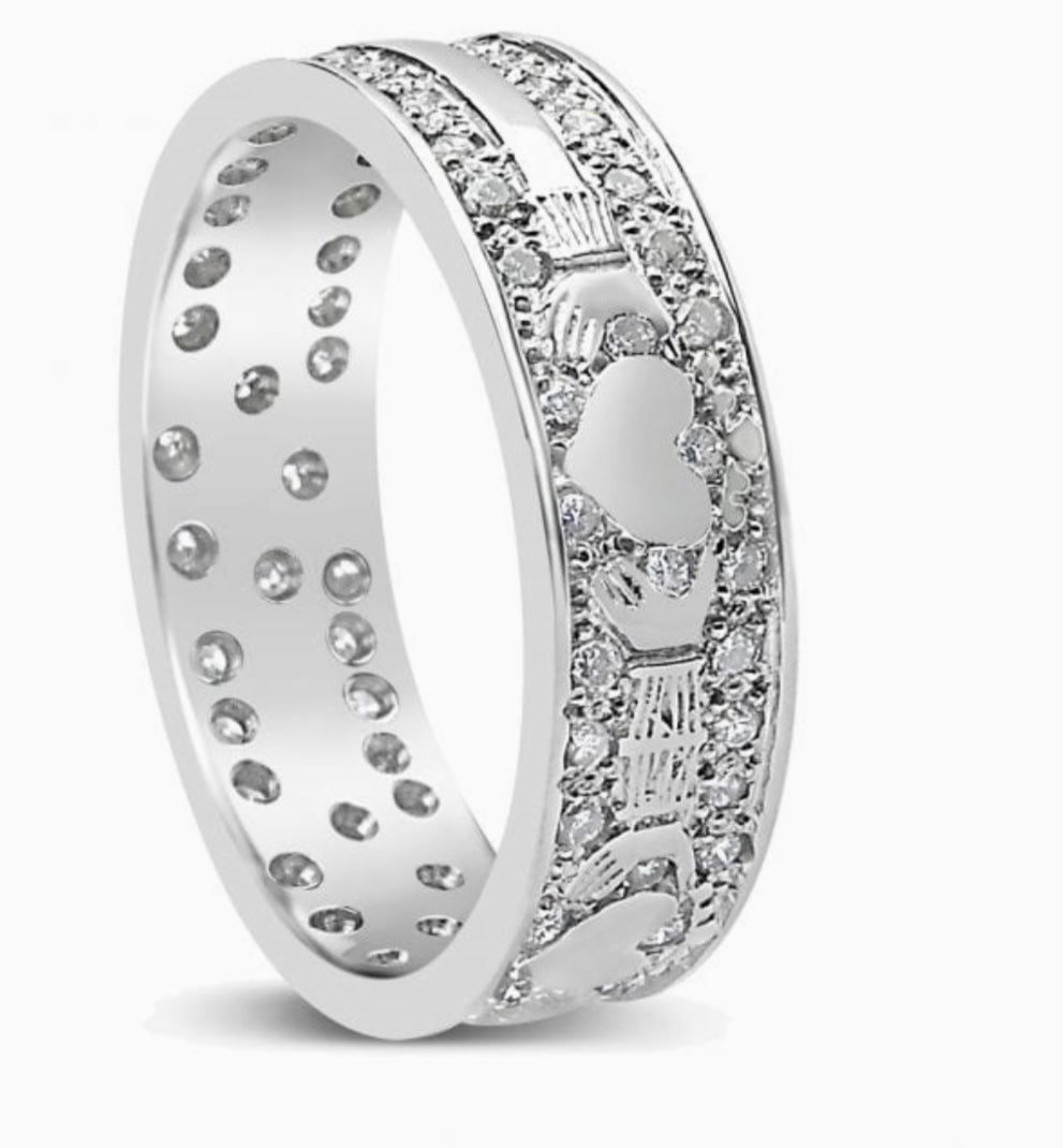 Gents Pave Diamond Claddagh Band Style Wedding Ring