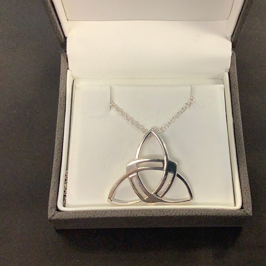 Silver large trinity knot pendant