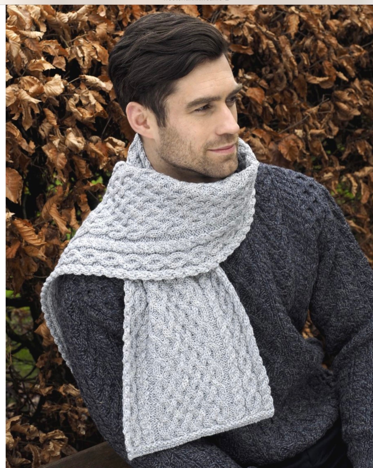 TRELLIS PATTERN MERINO SCARF X4840 light grey