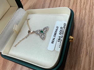 14K Gold Diamond Emerald Trinity Pendant INp3035