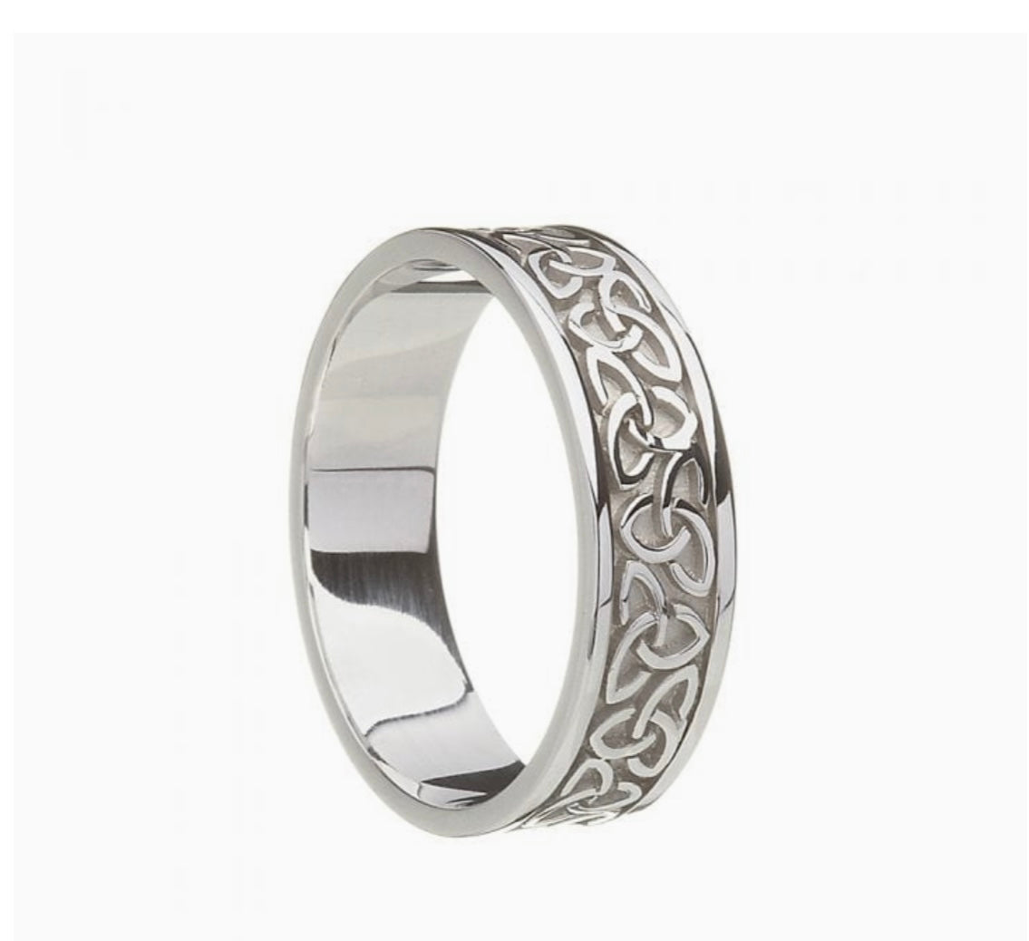 Unisex Solid Trinity Knot Wedding Ring